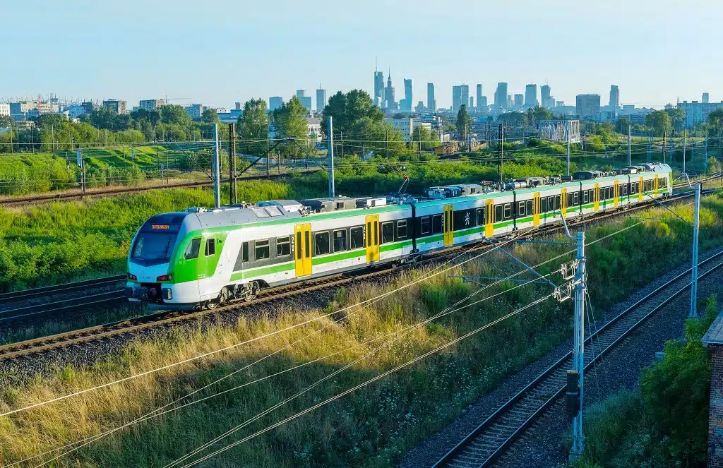 Koleje Mazowieckie зробили подарунок до Дня захисту дітей: безкоштовний проїзд 1 червня