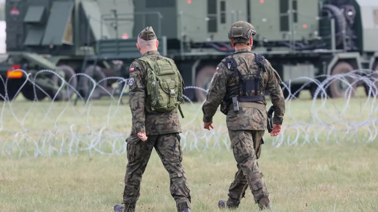 В Польше создают систему экстренного реагирования и эвакуации населения: Варшаву включают в новые планы безопасности