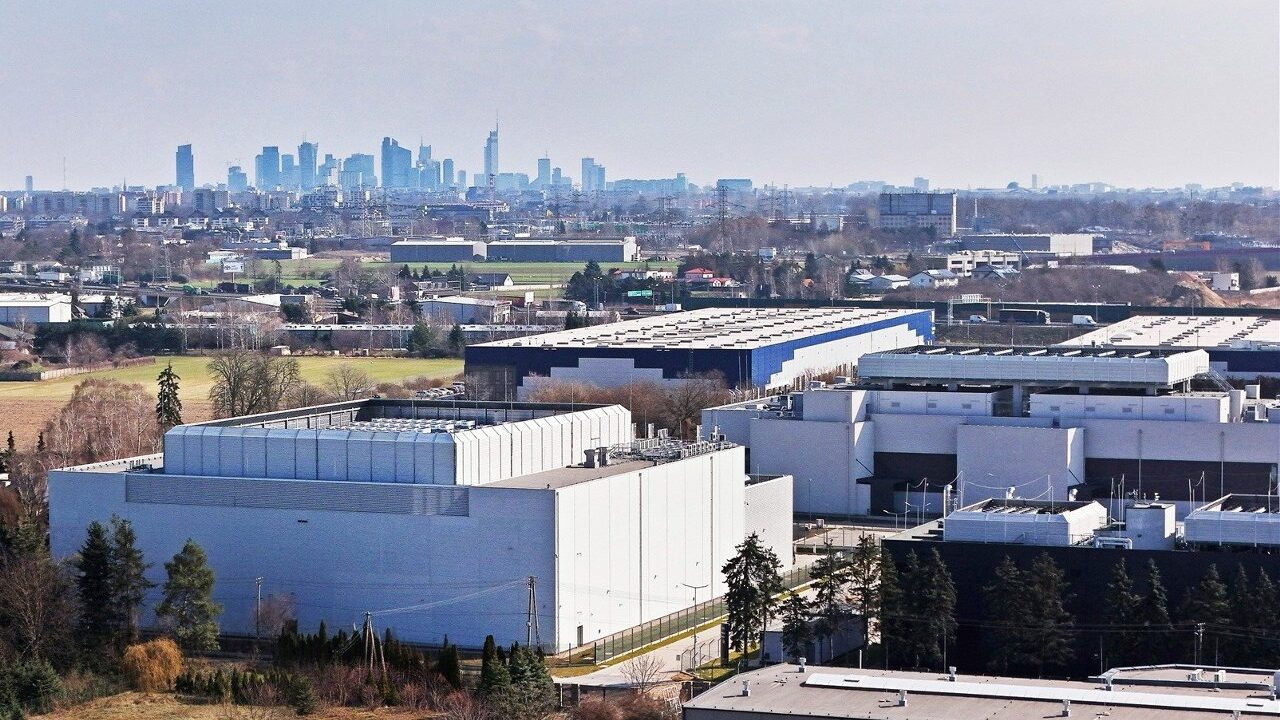 Под Варшавой строят гигантский дата-центр за 600 млн евро: один из крупнейших проектов в регионе